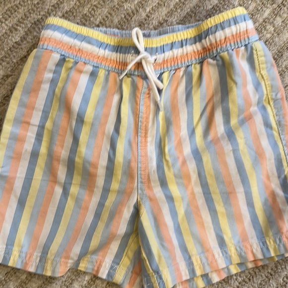 Boys Janie & Jack cute summer bundle 4T swimsuit, tees, and madras shorts Preppy - Picture 5 of 7